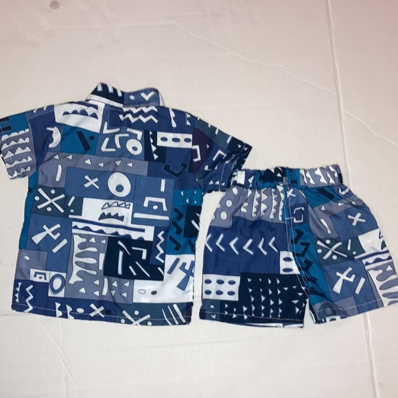 2 piece outfit for little boys - Picture 2 of 2